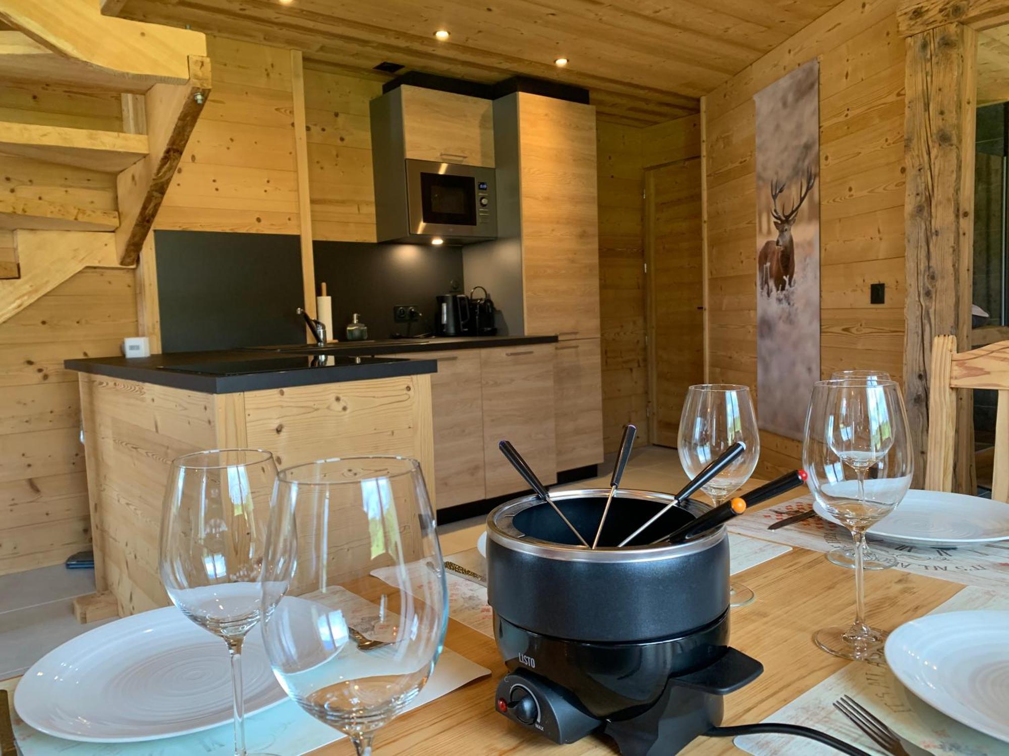 L'Ecureuil, Chez Le Charpentier D'Antan, La Chaleur Du Bois, Le Calme De La Campagne Apartment Epagny Metz-Tessy Bagian luar foto
