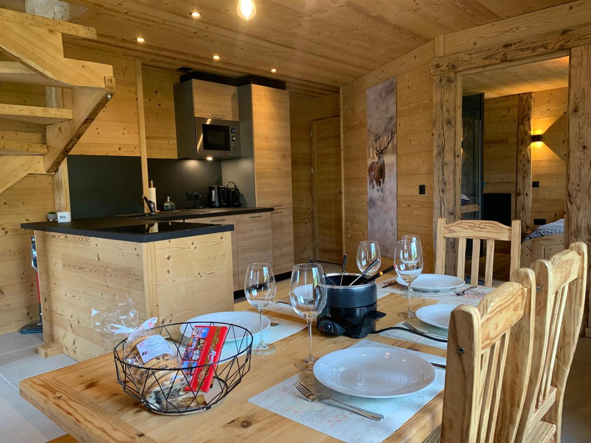 L'Ecureuil, Chez Le Charpentier D'Antan, La Chaleur Du Bois, Le Calme De La Campagne Apartment Epagny Metz-Tessy Bagian luar foto